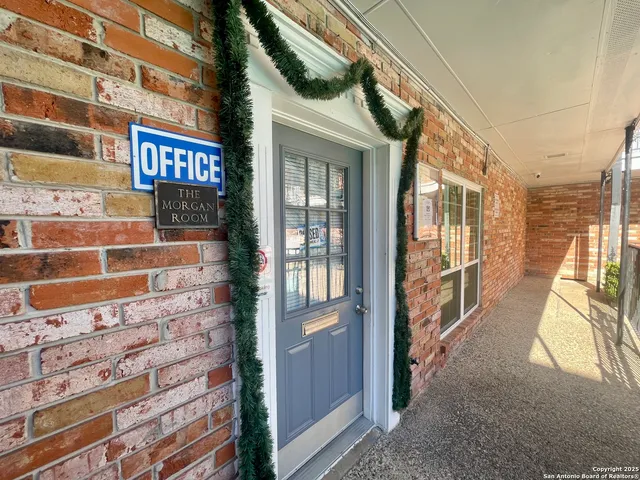 $292,000 | 8401 North New Braunfels Avenue, Unit 120A & 121A, San Antonio, TX 78209