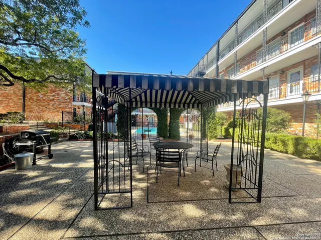 $292,000 | 8401 North New Braunfels Avenue, Unit 120A & 121A, San Antonio, TX 78209