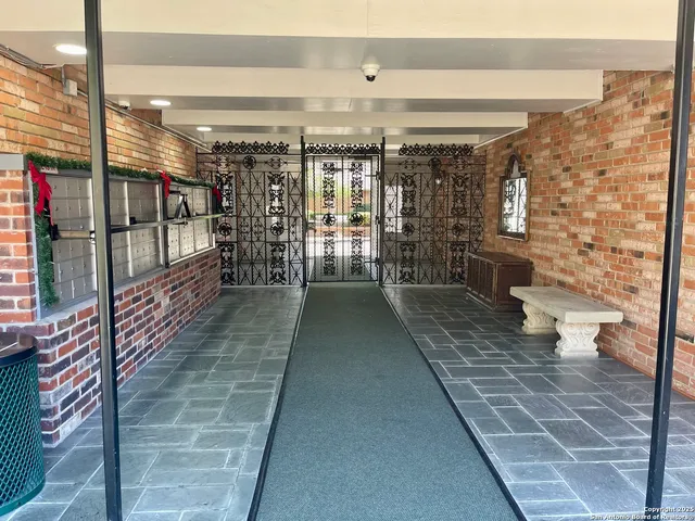 $292,000 | 8401 North New Braunfels Avenue, Unit 120A & 121A, San Antonio, TX 78209