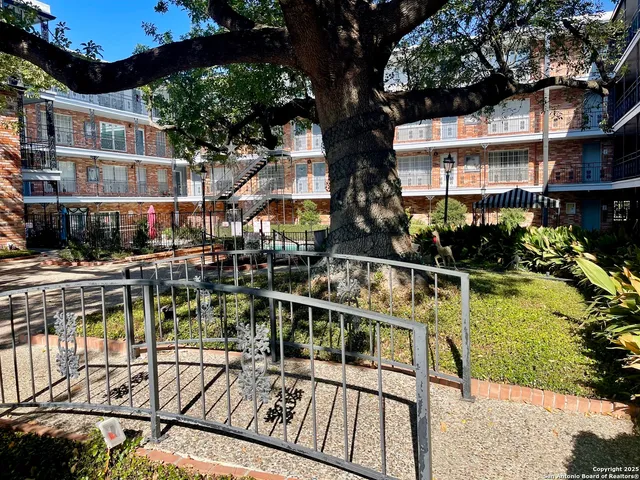 $292,000 | 8401 North New Braunfels Avenue, Unit 120A & 121A, San Antonio, TX 78209