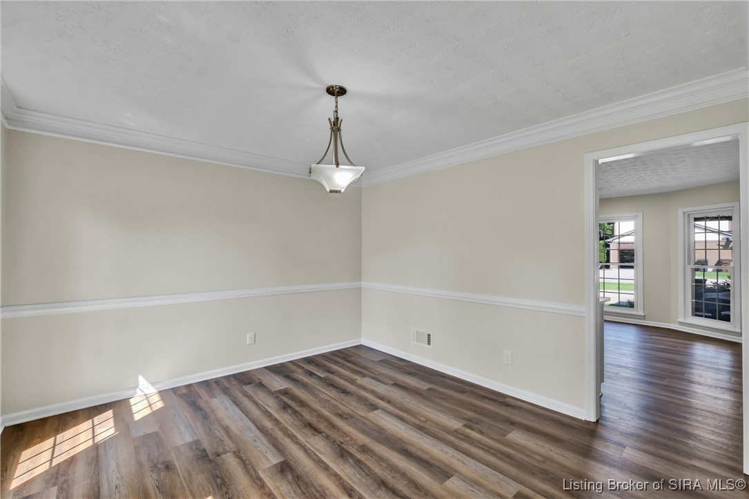 1408 Gutford Road Clarksville, IN 47129 - Photo 13 of 63