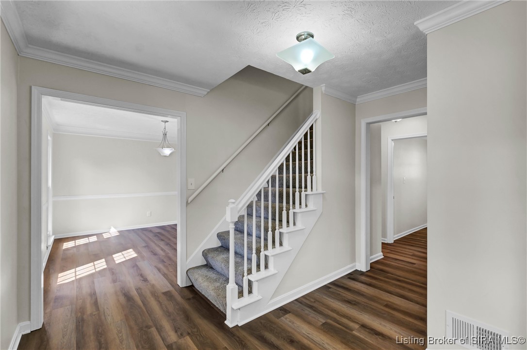 1408 Gutford Road Clarksville, IN 47129 - Photo 14 of 63