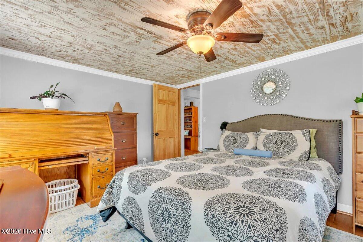 330 Lake Road Newport, NC 28570 - Photo 16 of 71