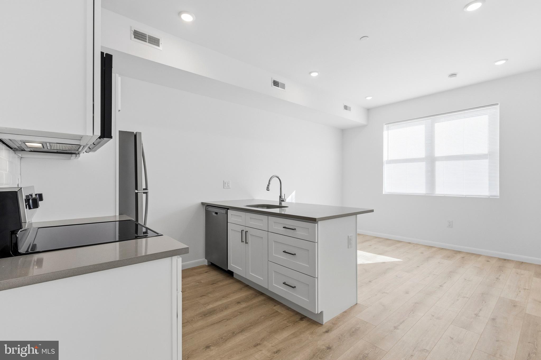 7248 Rising Sun Avenue, Unit 204 Philadelphia, PA 19111 - Photo 4 of 12