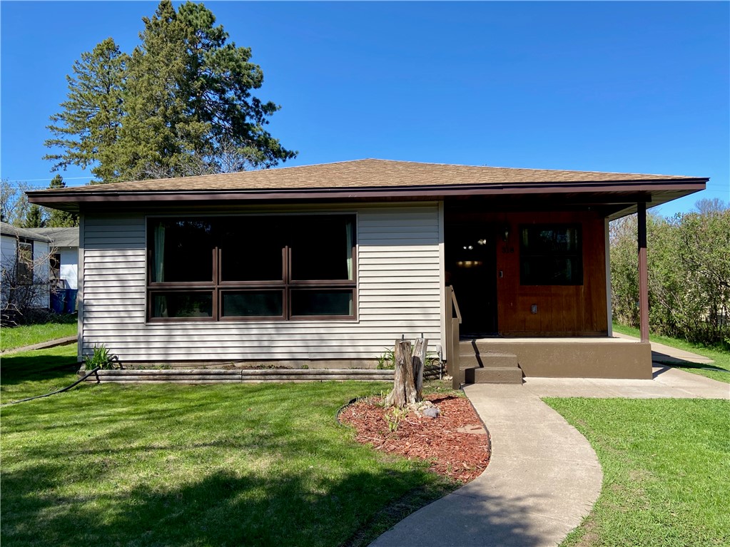 318 Spruce Street Spooner, WI 54801 - Photo 1 of 1 Gallery Image 1