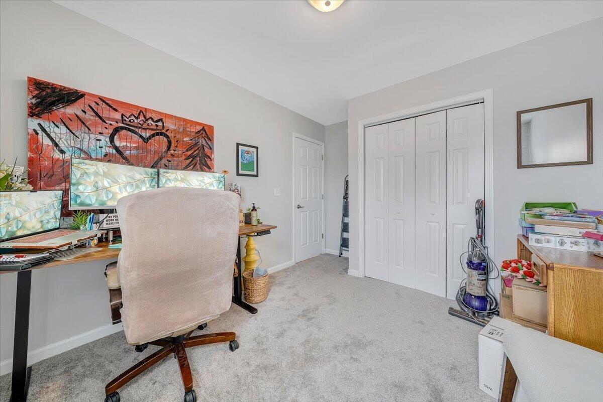 6406 Scruggs Road Moneta, VA 24121 - Photo 25 of 47 29-MIB03084