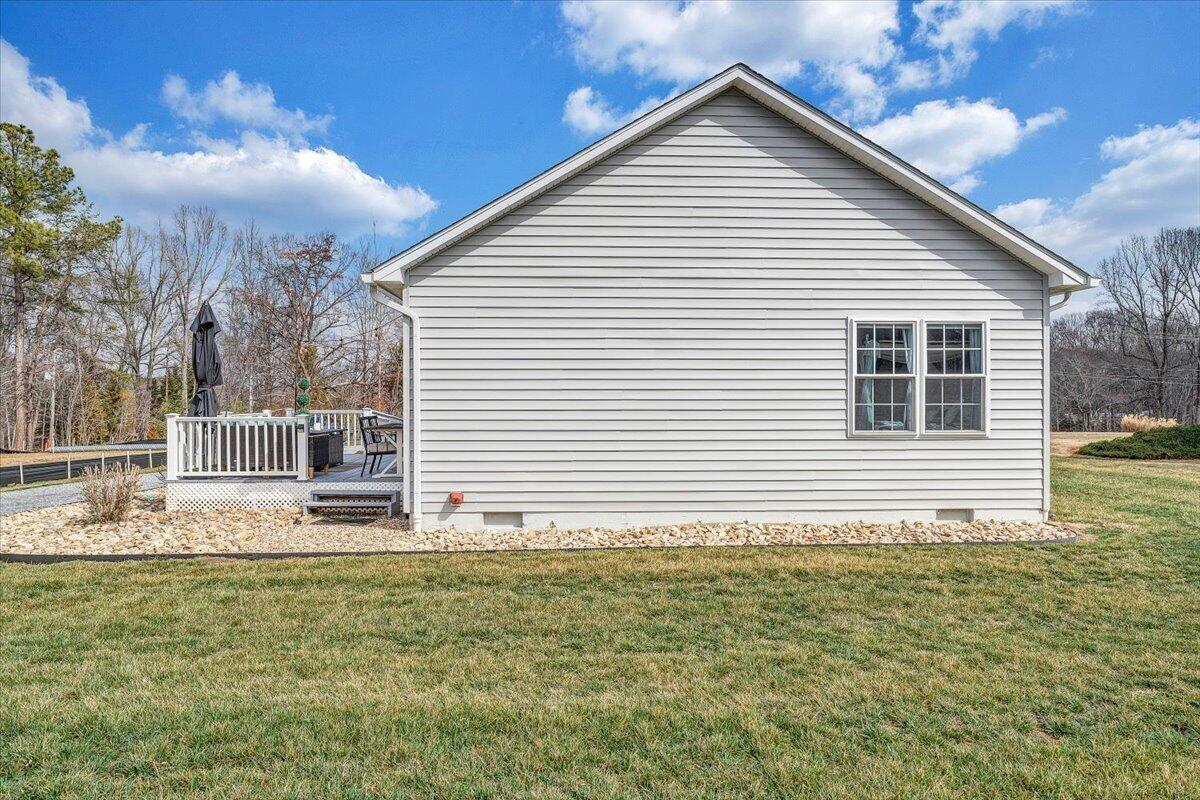 6406 Scruggs Road Moneta, VA 24121 - Photo 31 of 47 35-MIB03117