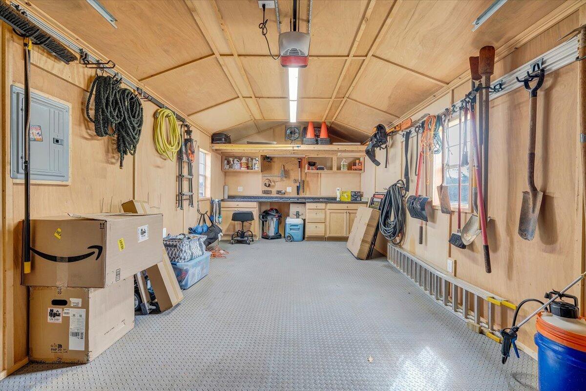 6406 Scruggs Road Moneta, VA 24121 - Photo 36 of 47 41-MIB03105