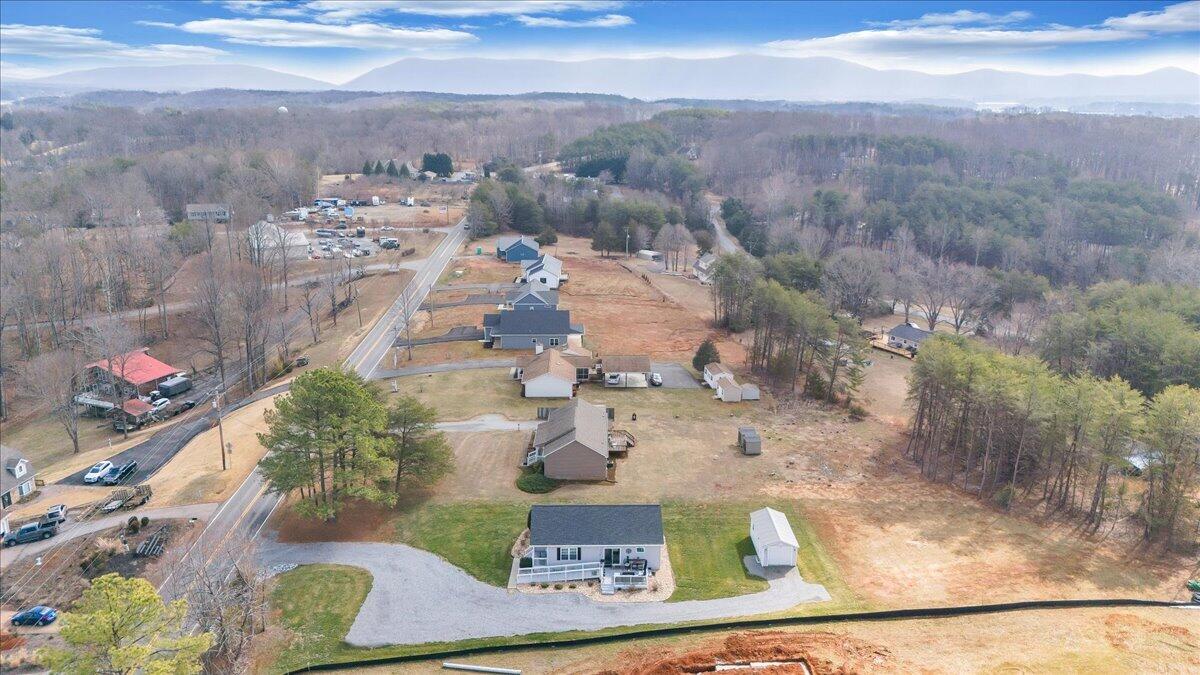6406 Scruggs Road Moneta, VA 24121 - Photo 44 of 47 55-DJI_20260227115135_0008_D