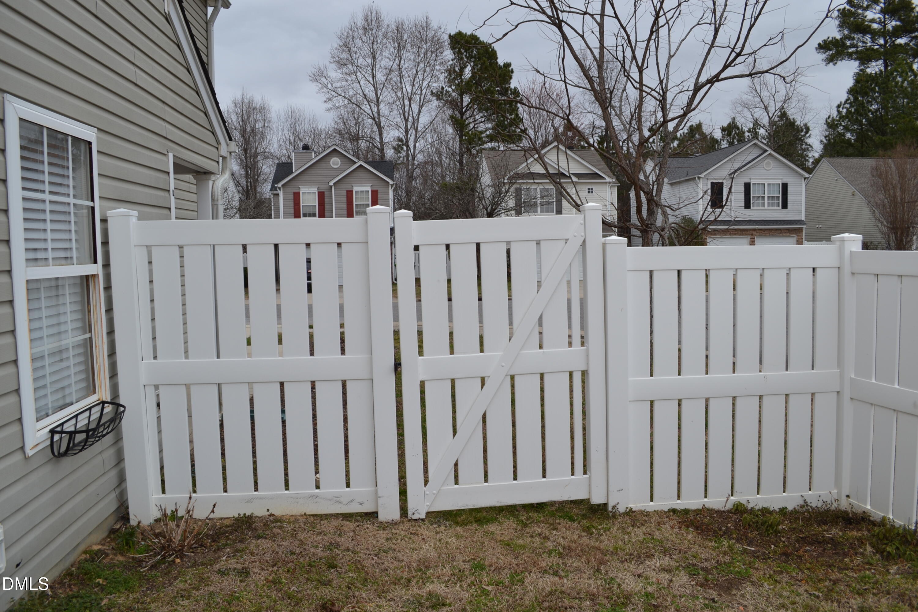 7548 Brighton Hill Lane Raleigh, NC 27616 - Photo 37 of 38 DSC_0386