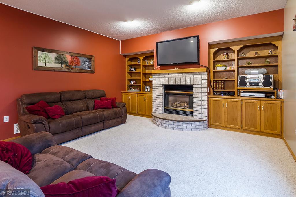 540 Timber Ridge Court Jordan, MN 55352 - Photo 5 of 25 Gallery Image 5