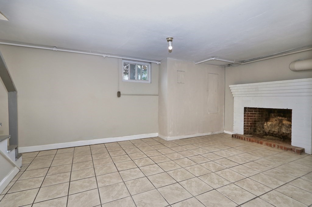 163 Rumney Road Revere, MA 02151 - Photo 18 of 27 Gallery Image 18