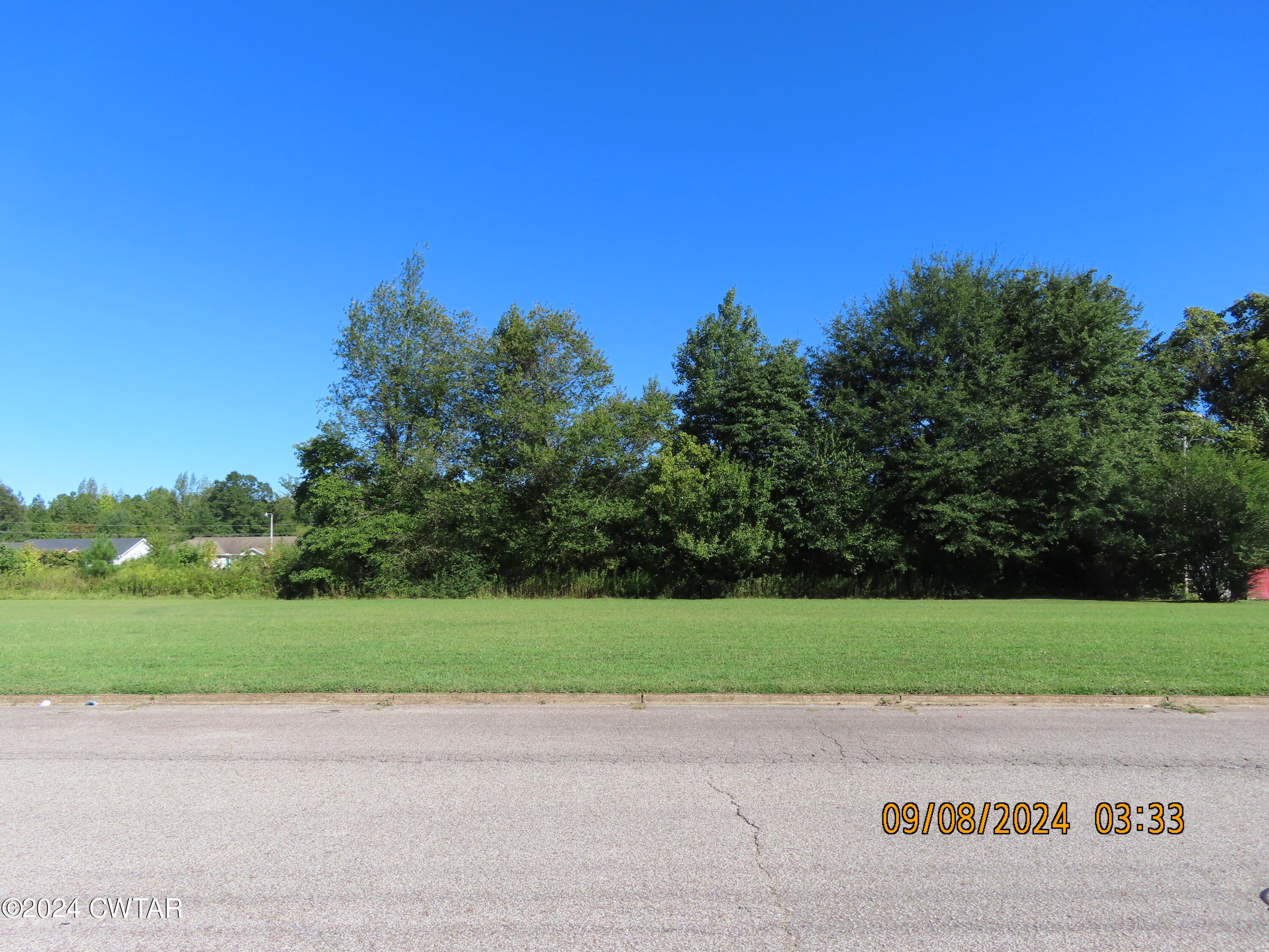 254 Rhea Street Jackson, TN 38301 - Photo 3 of 21 a view of a volley ball court
