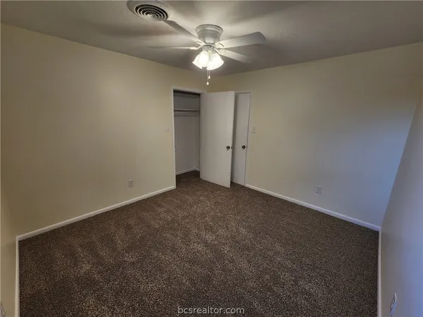 $367,900 | 1405 Broadmoor Drive, Bryan, TX 77802