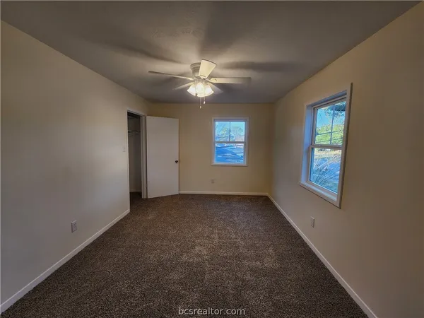 $367,900 | 1405 Broadmoor Drive, Bryan, TX 77802