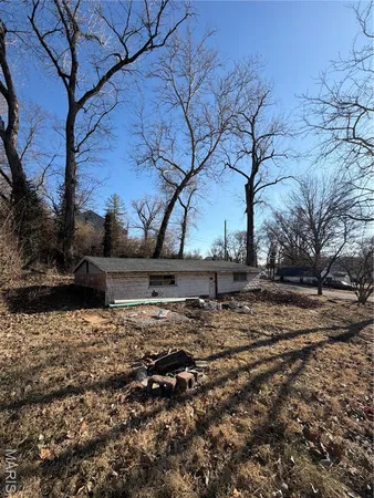 $39,000 | 1434 1st Avenue, Fairview Heights, IL 62208
