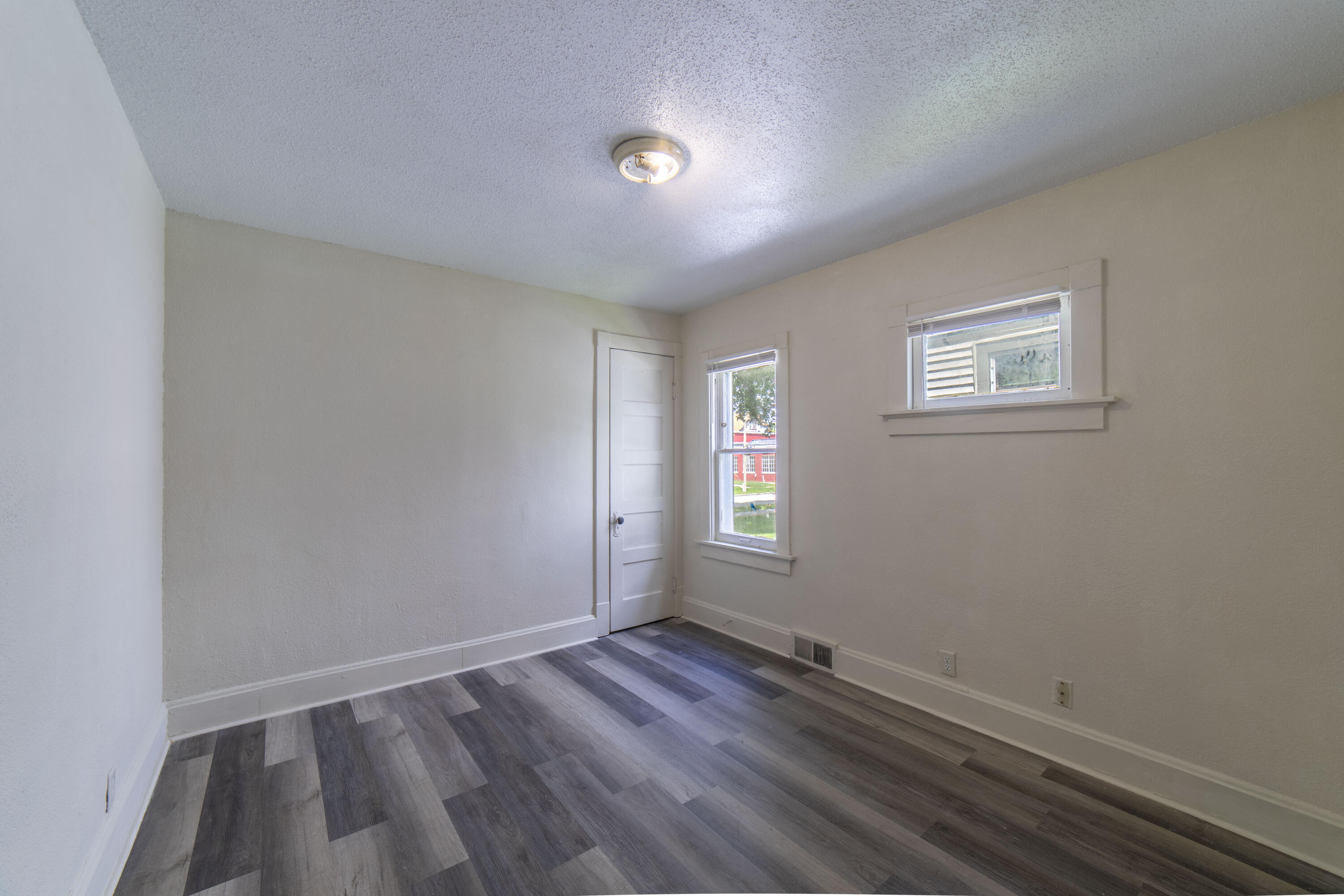 2222 North 51st Street Milwaukee, WI 53208 - Photo 10 of 26 1st Floor Bedroom