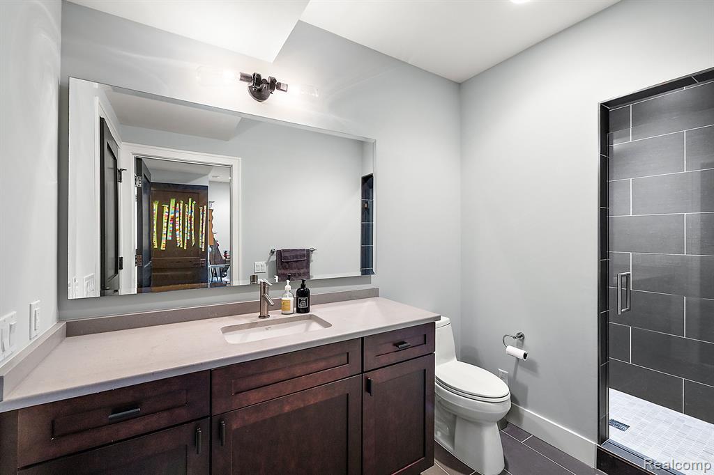 1151 Manchester Road Birmingham, MI 48009 - Photo 41 of 51