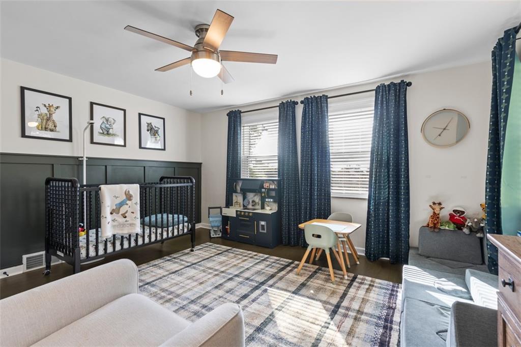 8 Court Place McKees Rocks, PA 15136 - Photo 17 of 32 a living room with furniture and wooden floor