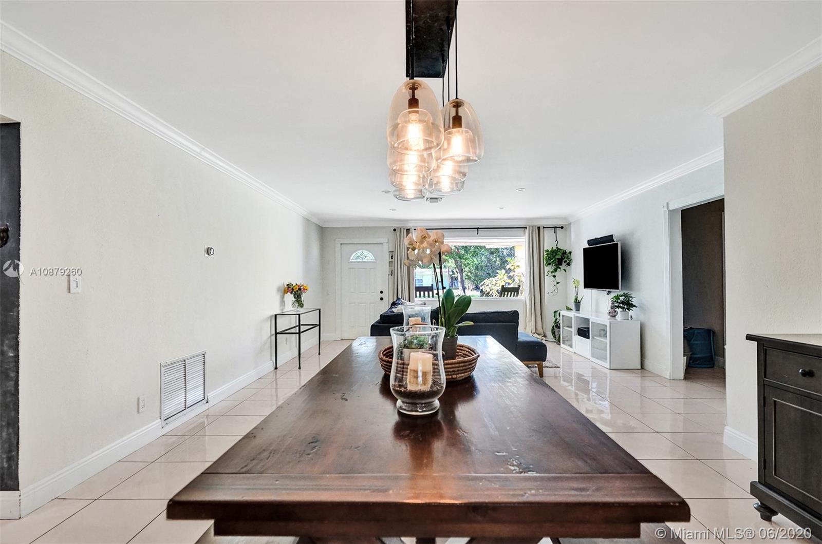 4214 West Park Road Hollywood, FL 33021 - Photo 11 of 38