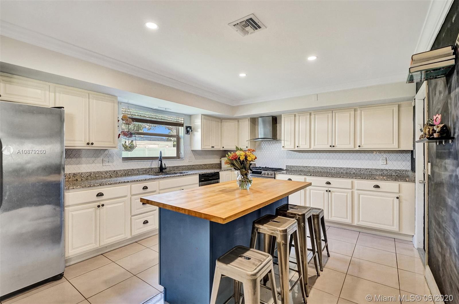4214 West Park Road Hollywood, FL 33021 - Photo 17 of 38