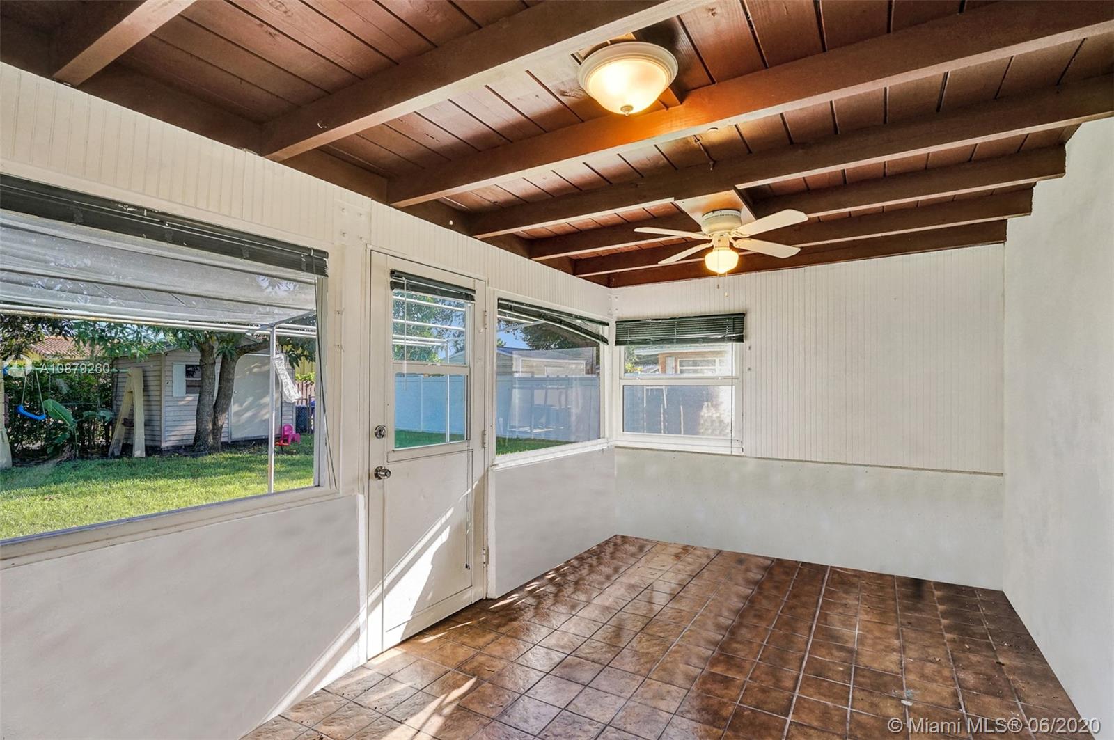 4214 West Park Road Hollywood, FL 33021 - Photo 31 of 38 Air-conditioned Sun Room