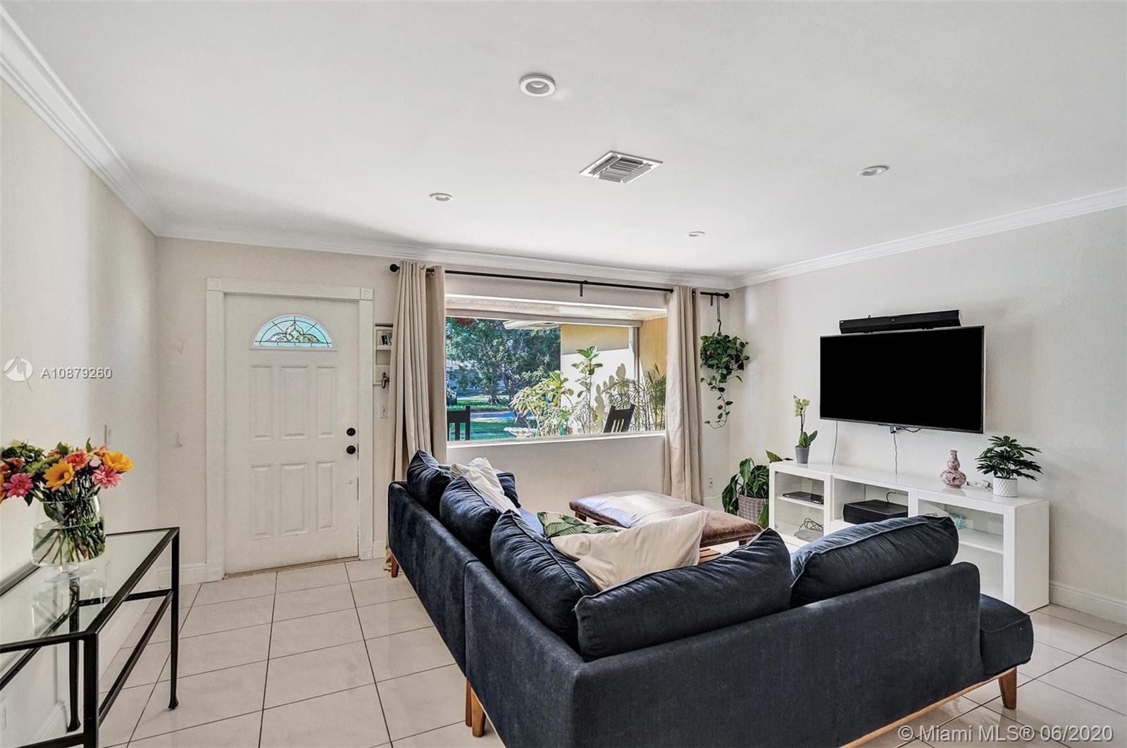 4214 West Park Road Hollywood, FL 33021 - Photo 8 of 38