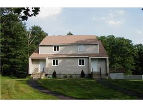 43 R Pingree Hill Road, Unit 2 Derry, NH 03038 - Photo 2 of 2