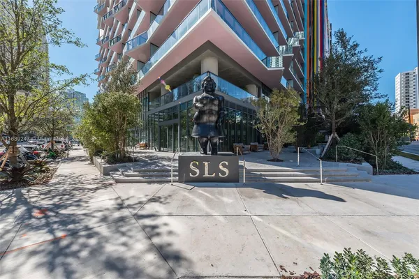 a view of entryway