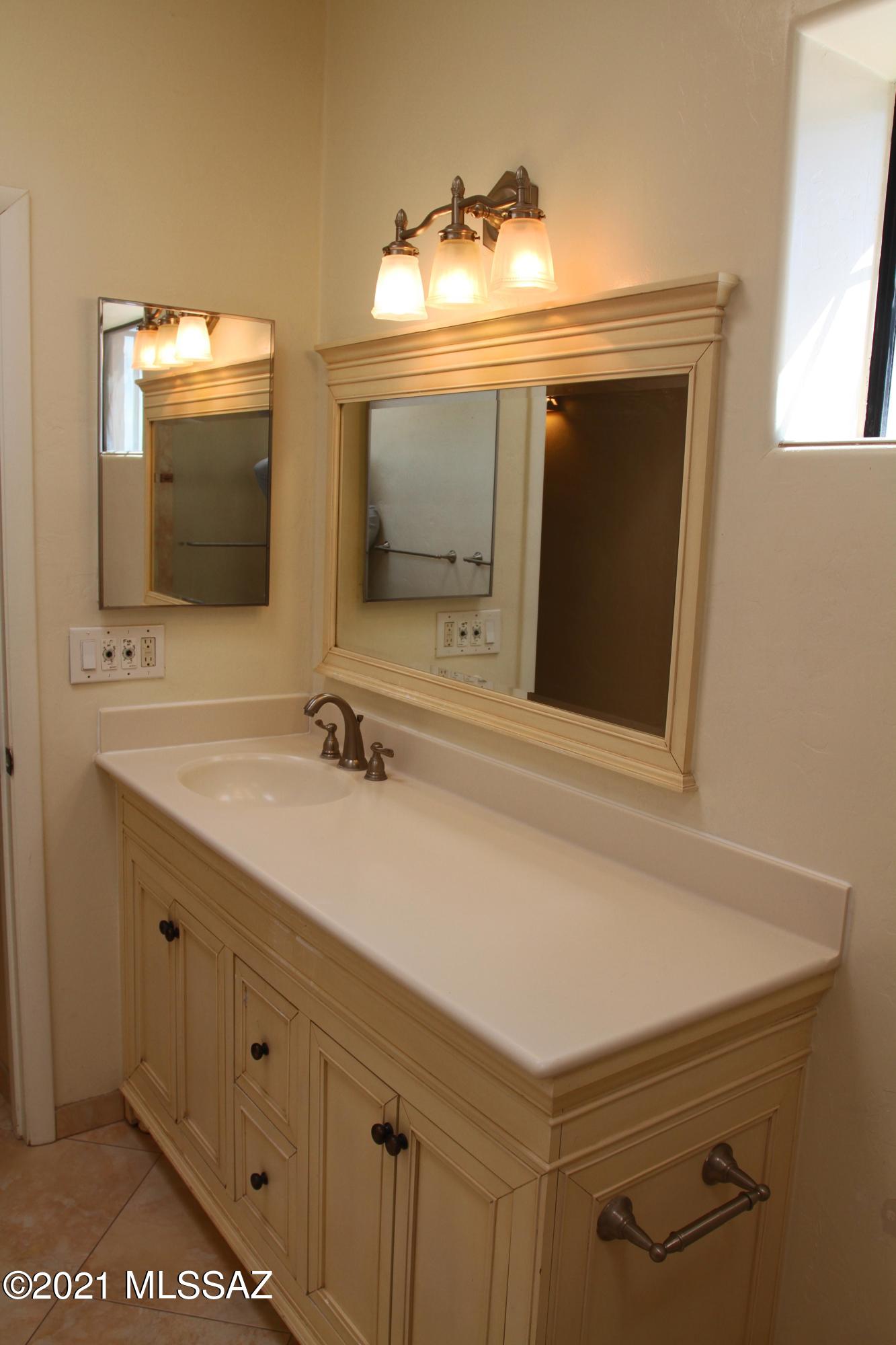 3850 North Pantano Road Tucson, AZ 85750 - Photo 19 of 47