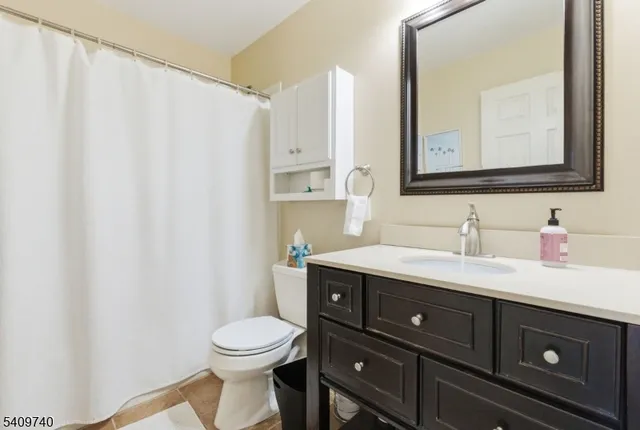 $680,000 | 334 Winthrop Drive, Nutley, NJ 07110