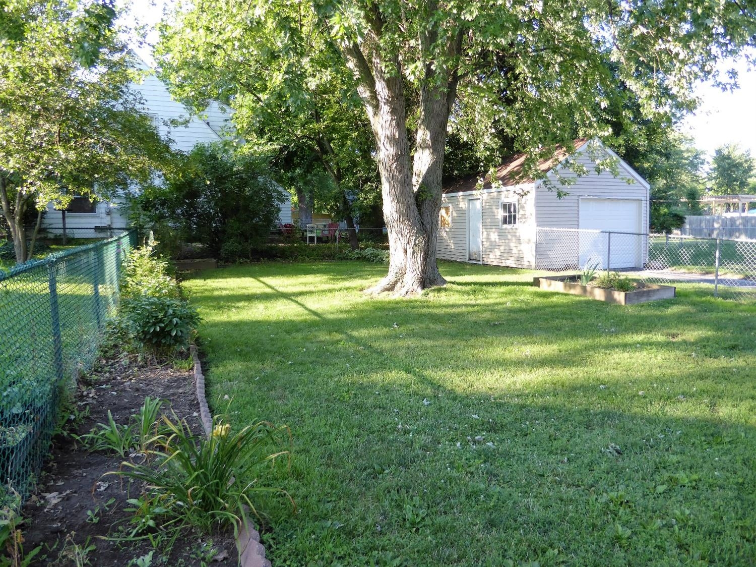 342 West North Street Crown Point, IN 46307 - Photo 4 of 9 1500x1124