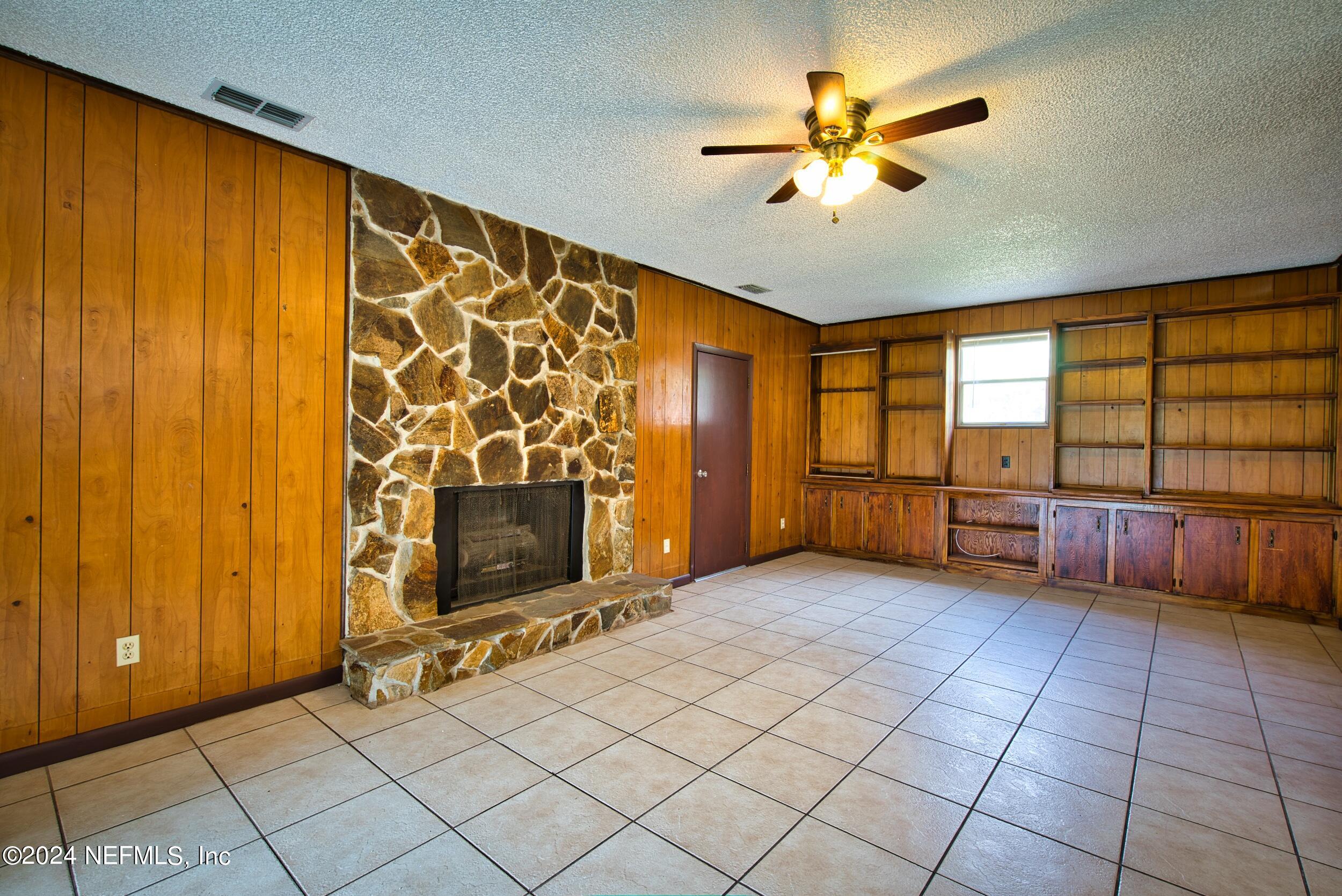 3858 Randall Road Green Cove Springs, FL 32043 - Photo 4 of 30 JAXREP_3858_Randall_Rd_Green_Cove_Spring