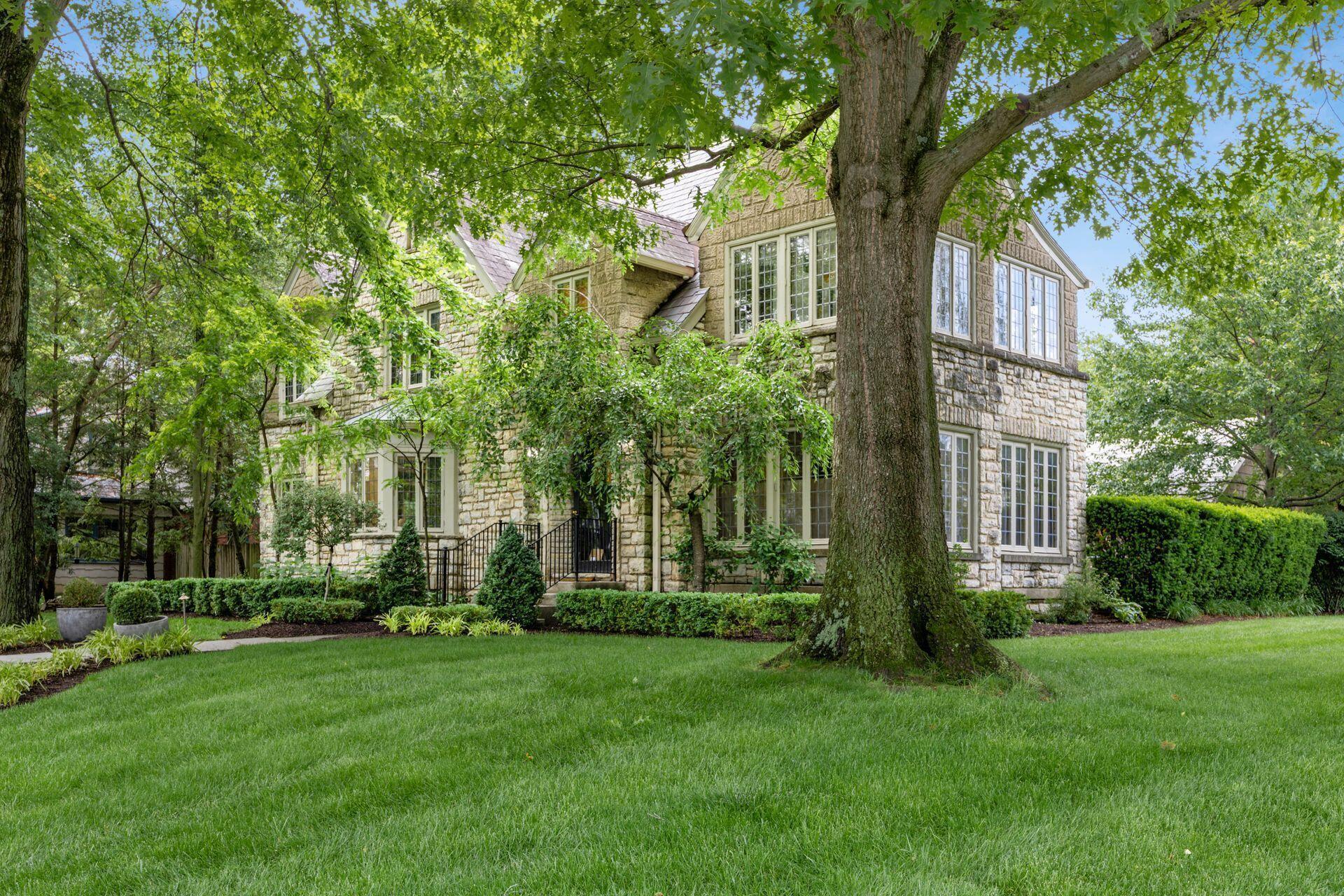 1920 Edgemont Road Upper Arlington, OH 43212 - Photo 2 of 50 Gallery Image 2