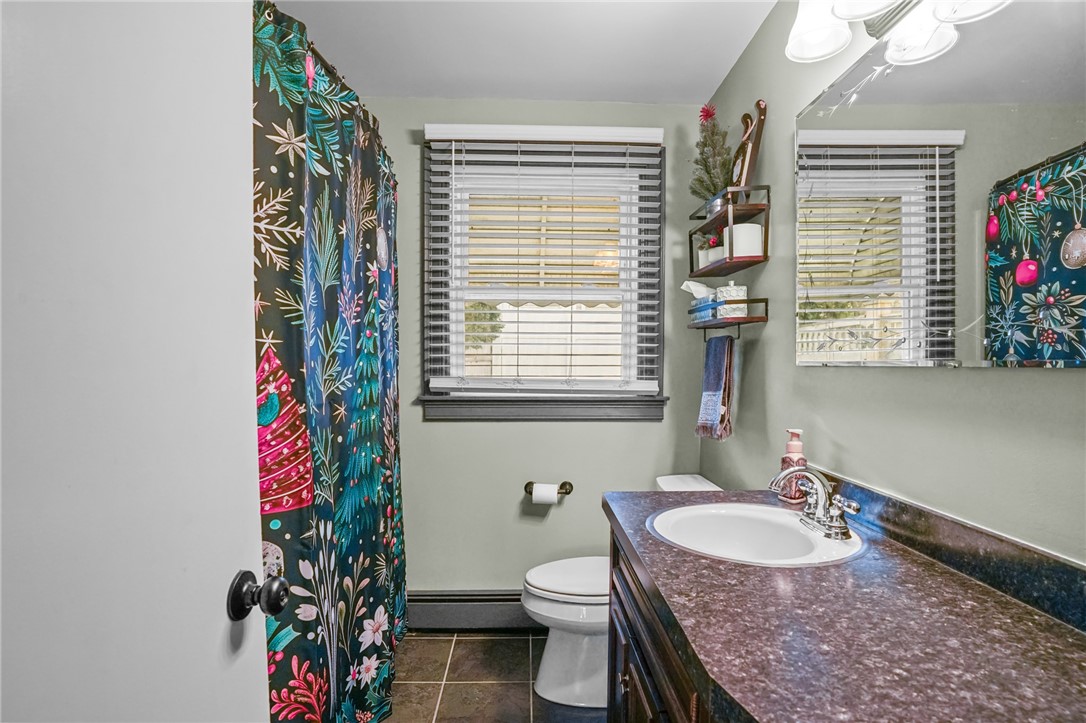 25 Trieste Street Pawtucket, RI 02860 - Photo 10 of 28