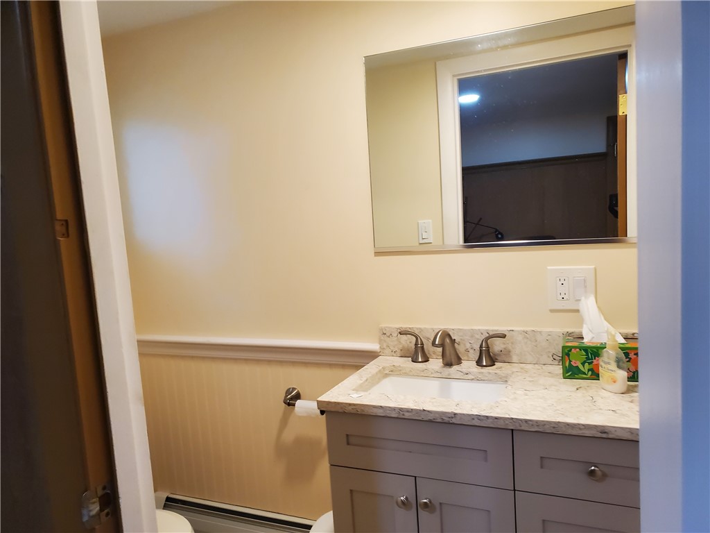 180 Diamond Hill Road Warwick, RI 02886 - Photo 8 of 8 Gallery Image 8