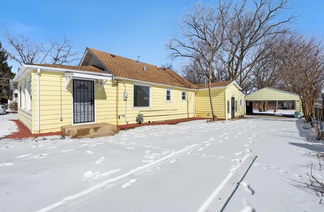 $260,000 | 15527 Lamon Avenue, Oak Forest, IL 60452