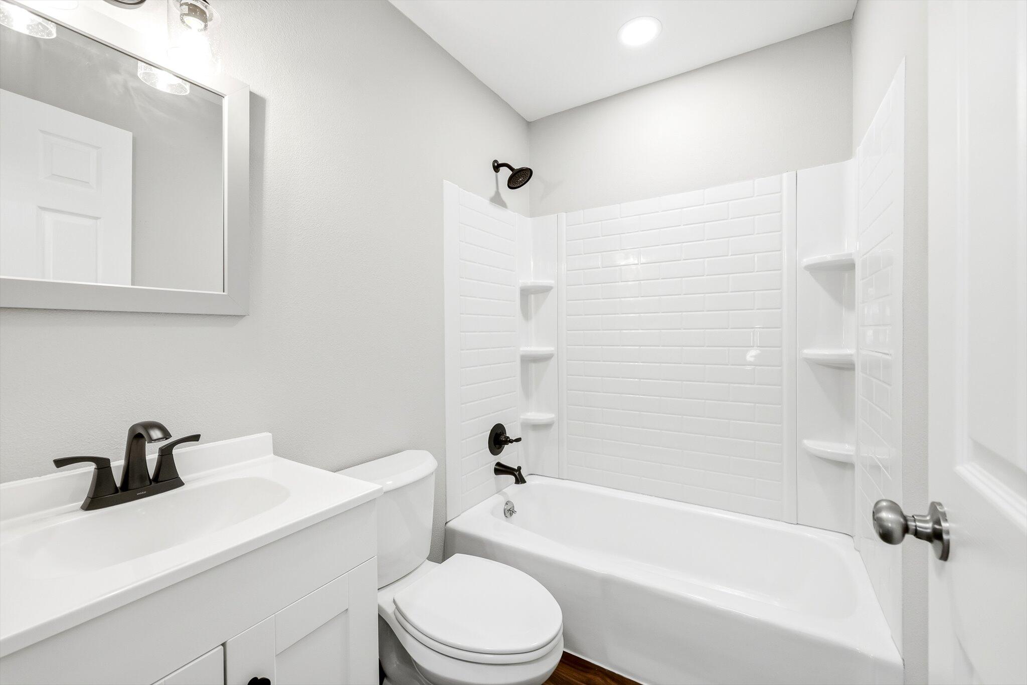 2148 East Walnut Street Springfield, MO 65802 - Photo 12 of 25 12-Walnut_002