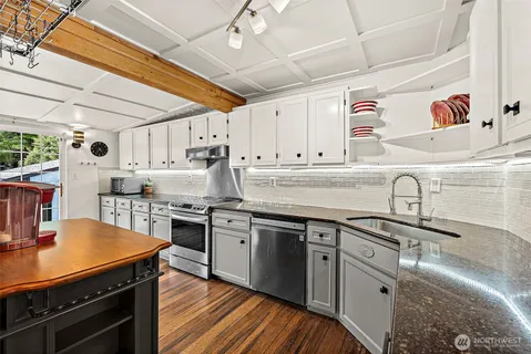 $599,950 | 3311 Heather Place West, University Place, WA 98466