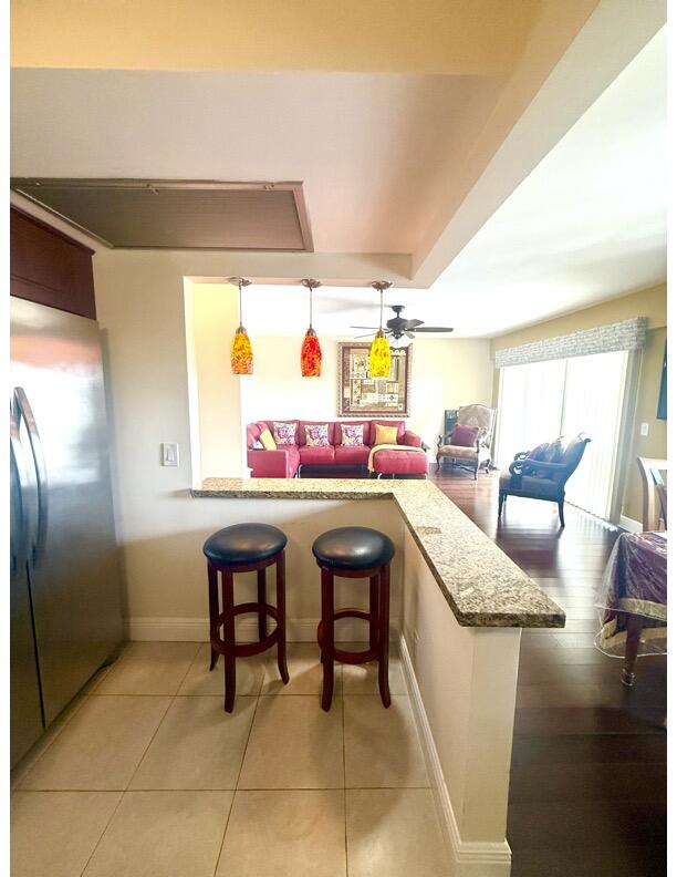 162 Preston F Boca Raton, FL 33434 - Photo 12 of 26 InsidekitchentoLR