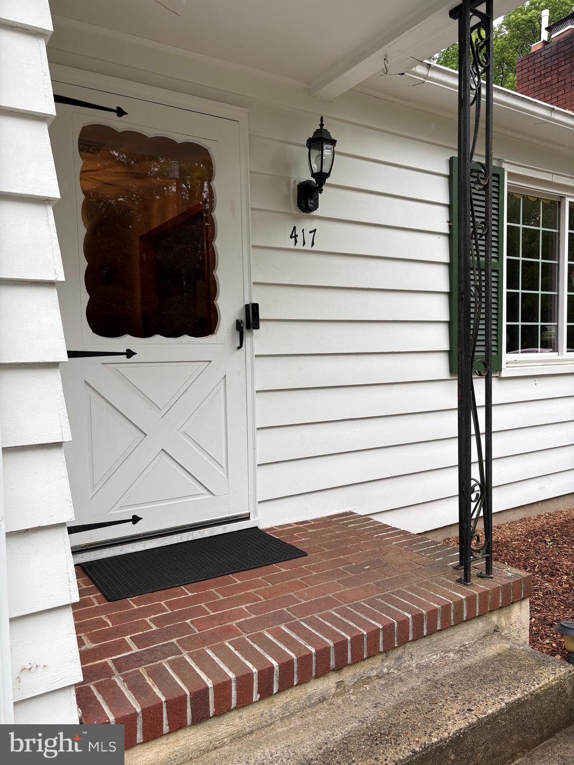 417 Medford Lakes Road Tabernacle, NJ 08088 - Photo 5 of 60 Covered porch entrance.