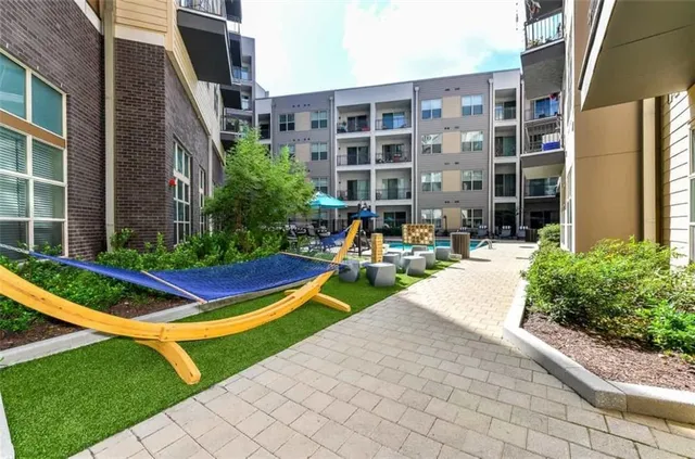 $2,151 | 245 East Trinity Place, Unit 1125, Decatur, GA 30030