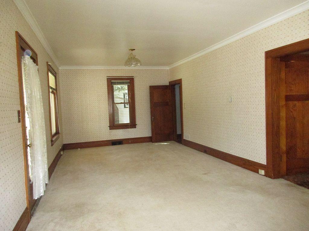 810 South Oneida Avenue Rhinelander, WI 54501 - Photo 9 of 43 Gallery Image 9