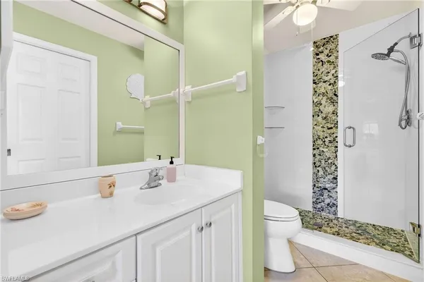$349,000 | 700 Saratoga Circle, Unit B106, Naples, FL 34104