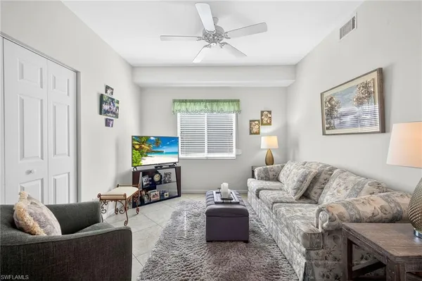 $349,000 | 700 Saratoga Circle, Unit B106, Naples, FL 34104