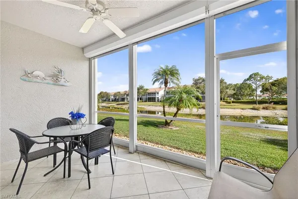 $349,000 | 700 Saratoga Circle, Unit B106, Naples, FL 34104