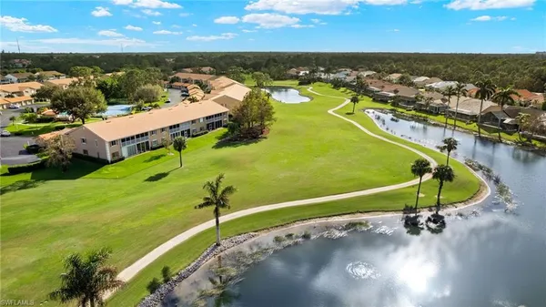 $349,000 | 700 Saratoga Circle, Unit B106, Naples, FL 34104