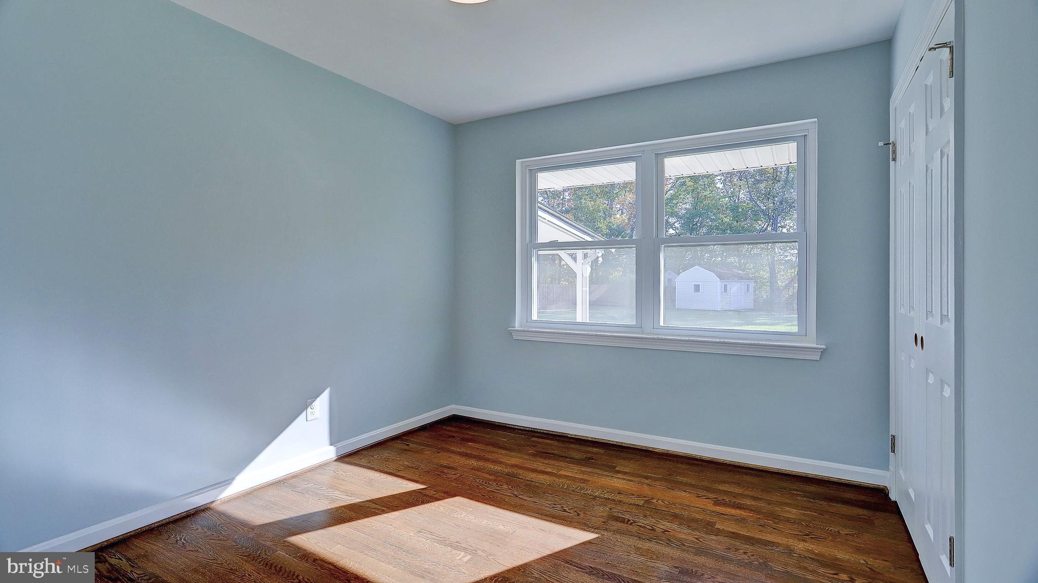 3405 Sharon Chapel Road Alexandria, VA 22310 - Photo 21 of 50 Sun filled bedrooms