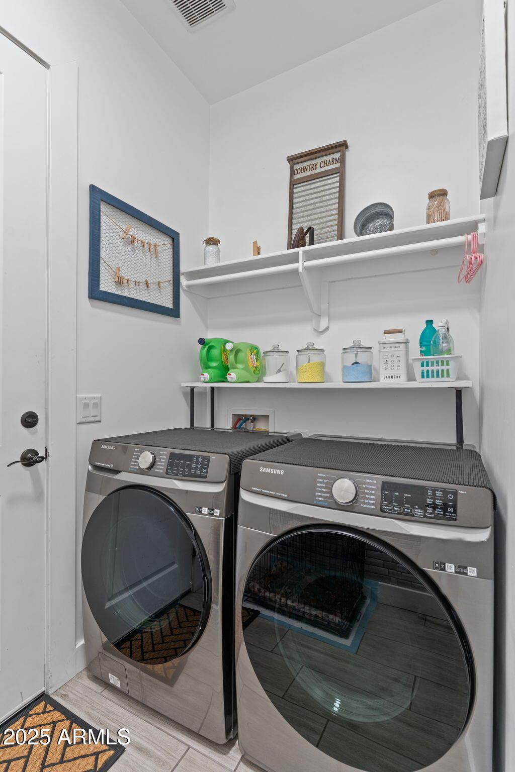 10534 East Butte Street Apache Junction, AZ 85120 - Photo 39 of 51 a utility room with dryer and washer