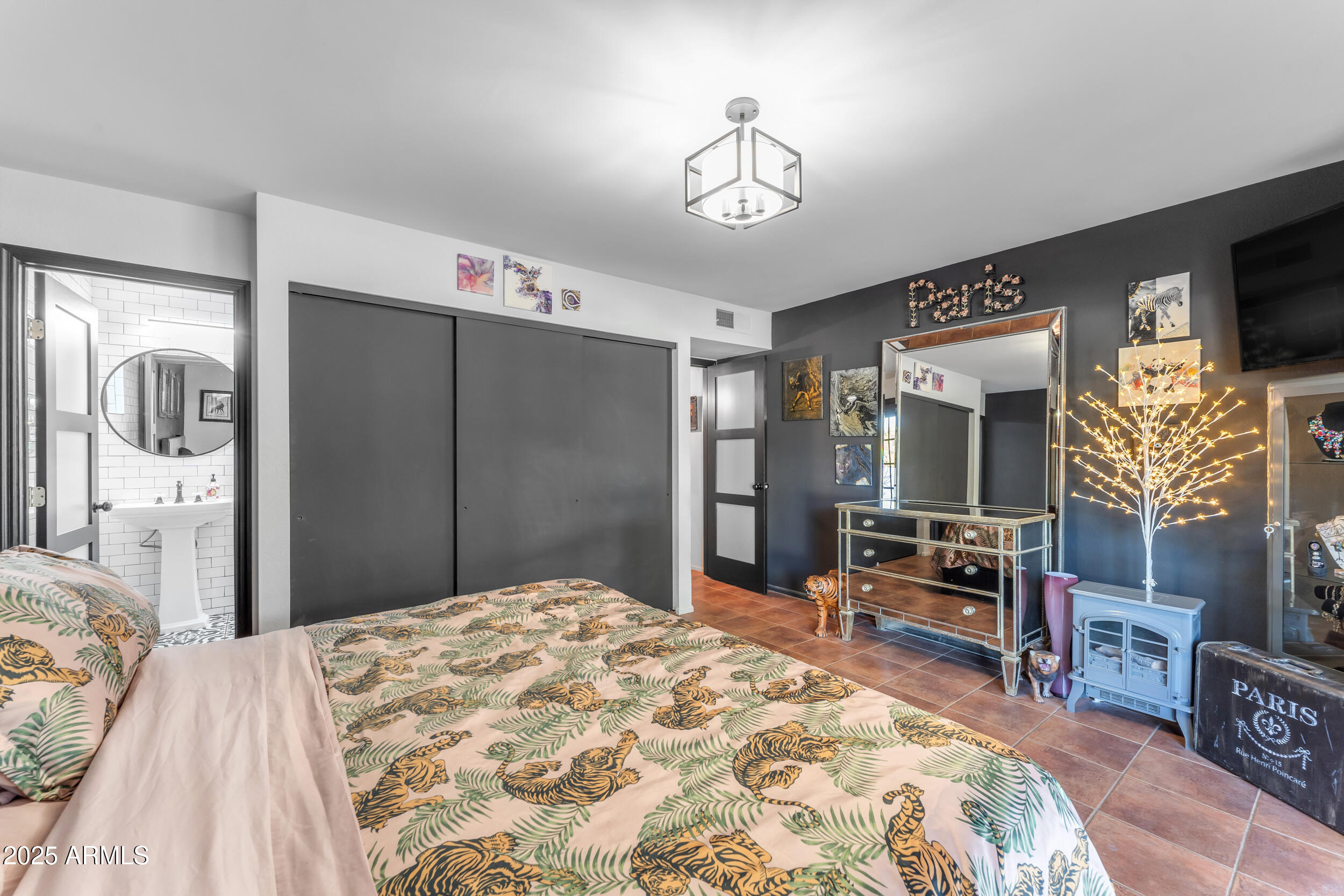 5916 East Hearn Road Scottsdale, AZ 85254 - Photo 21 of 50 21